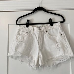 Women’s Mid Rise Boyfriend Shorts Size 30 / 10